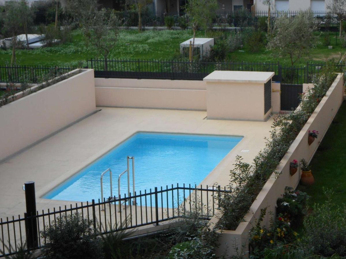 Spacieux 3 Pieces Avec Terrasse, Piscine Et Garage, A 2 Pas De La Plage - Saint Raphael - Fr-1-226A-274 エクステリア 写真