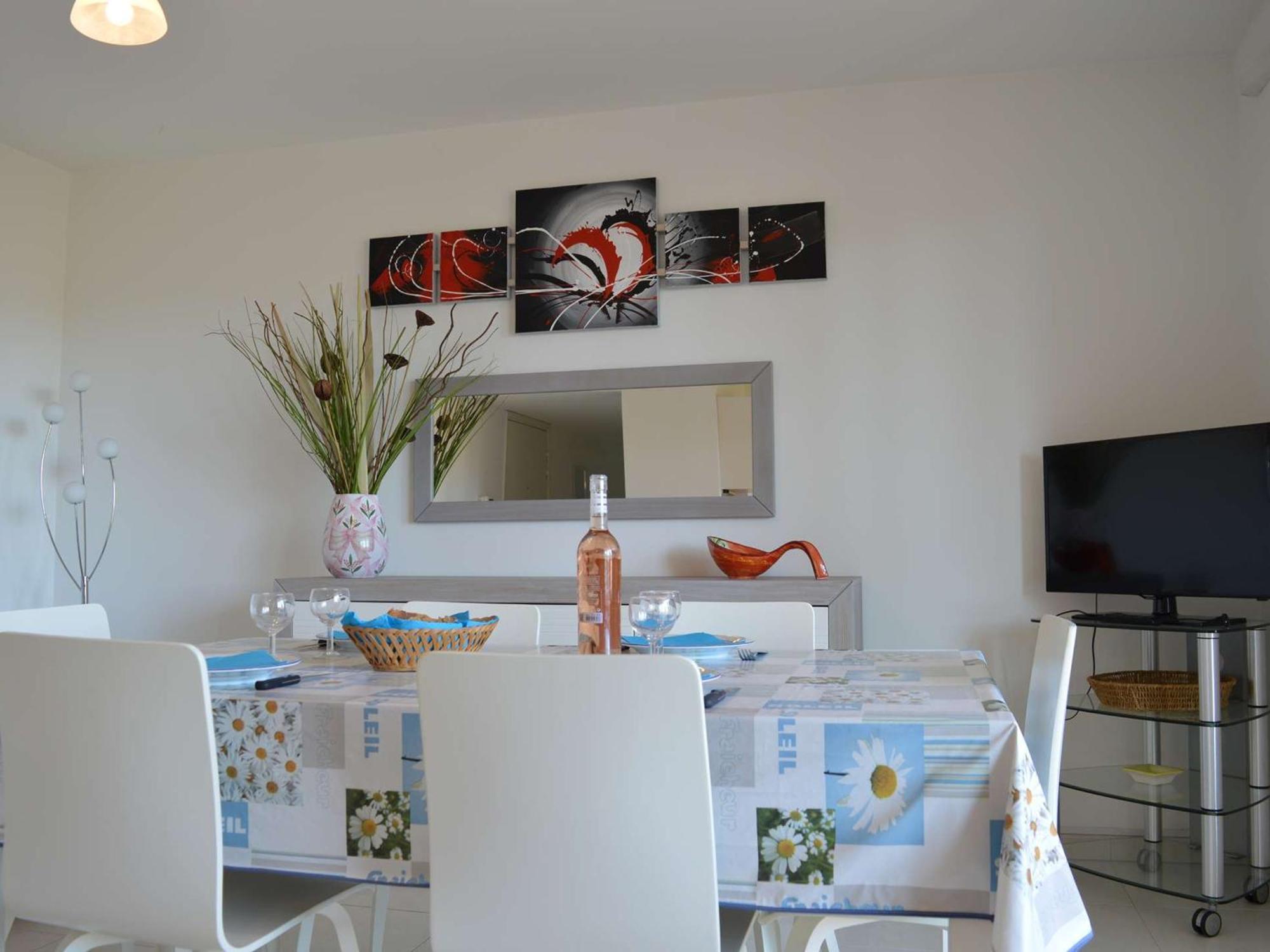 Spacieux 3 Pieces Avec Terrasse, Piscine Et Garage, A 2 Pas De La Plage - Saint Raphael - Fr-1-226A-274 エクステリア 写真